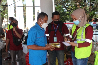 Wilmar bersama dengan Polda Banten menyelenggarakan vaksinasi yang membidik 2.000 peserta.