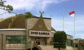 DPRD Kampar.(foto: int)