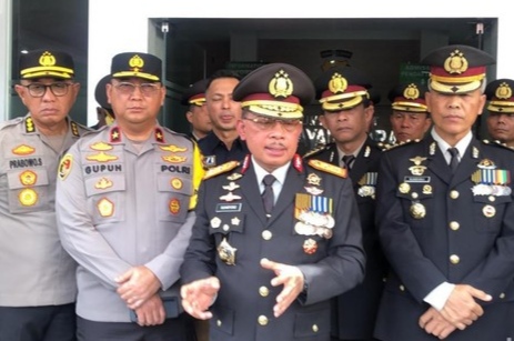 Kapolda Sumatera Barat, Irjen Suharyono ungkap Kasat Reskrim Polres Solok Selatan ditembak di wajah (foto/detik)