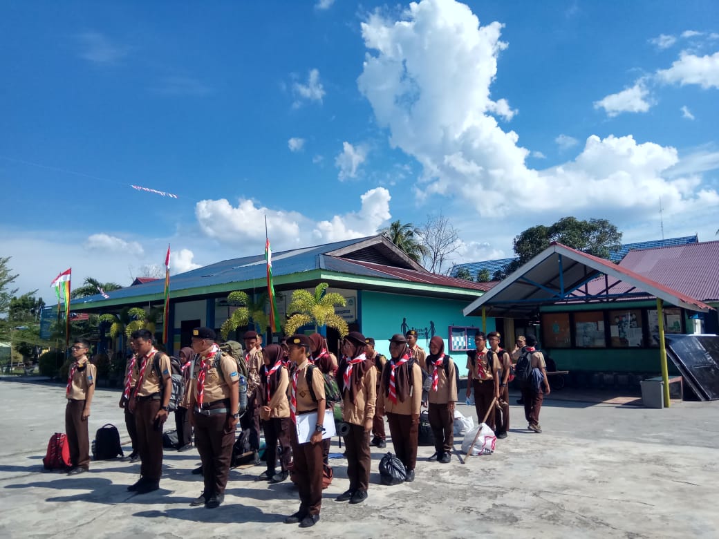 Saat pelepasan Pengembaraan di SMAN 1 Bengkalis.