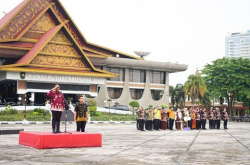 Apel perdana 2025 Pemprov Riau.(foto: mcr)