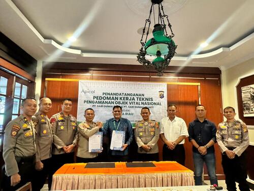 Apical dan Polda Riau menandatangani Pedoman Kerja Teknis Pengamanan Objek Vital Nasional  tahun 2025. (Foto: Istimewa)