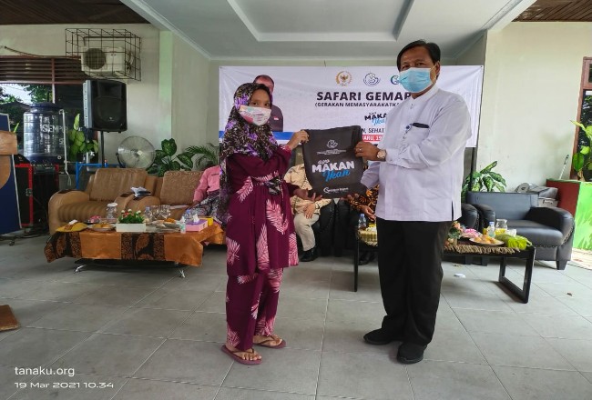 Dinas Pertanian dan Perikanan (Distankan) Kota Pekanbaru menjadi tuan rumah Gerakan Memasyarakatkan Makan Ikan (Gemarikan).