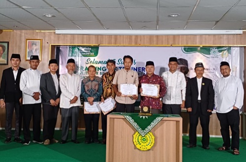 Penandatanganan kerjasama LDK PW Muhammadiyah Riau dan Halloriau.com.(foto: risnaldi/halloriau.com)