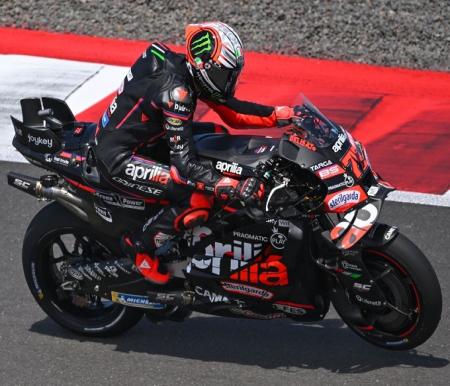 Marco Bezzecchi Dominasi Sirkuit Portimao, Raih Kemenangan Gemilang