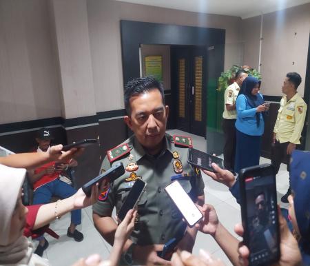 Kasatpol PP Pekanbaru, Zulfahmi Adrian (foto/Mimi)