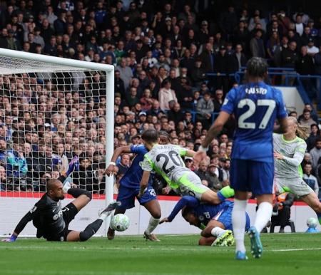 Manchester City Hajar Chelsea 3-0, Tekan Puncak Klasemen Liga Inggris