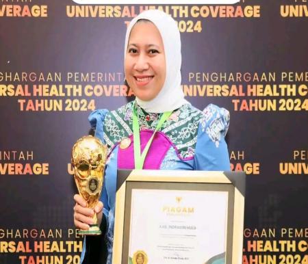 Penghargaan UHC yang diterima Pemkab Inhu ini adalah kali kedua (foto/andri)