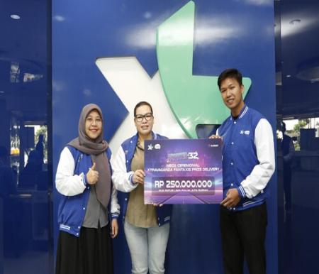 Pelanggan Jambi Raih Hadiah Utama Rp 250 Juta dari Program Loyalitas XLSMART