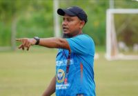 Pelatih PSPS Pekanbaru, Akhyar Ilyas.(foto: int)