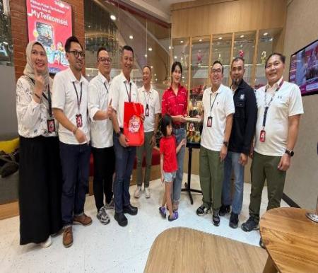 Telkomsel Resmikan Dua GraPARI Baru, Salah Satunya di Living World Pekanbaru