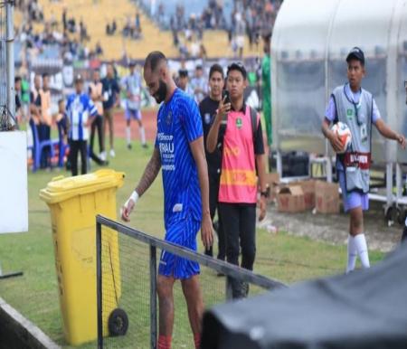 PSPS Tumbang dari Garudayaksa, 3 Pemain Asing Dicoret Aji Santoso