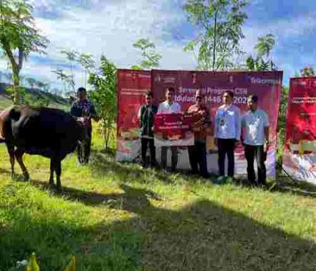 Telkomsel Salurkan Ratusan Hewan Kurban ke Lebih dari 600 Titik, Sambungkan Senyuman Idul Adha 1446 H