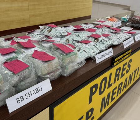 Polisi Gagalkan Peredaran 30 Kg Sabu dan Ratusan Liquid Narkotika di Meranti