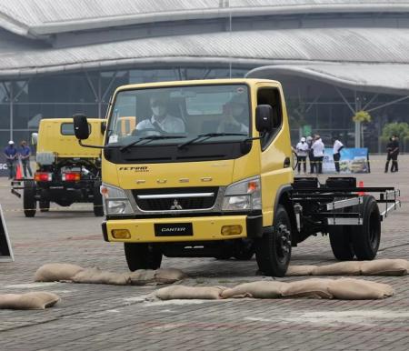 Mitsubishi Fuso Truck.