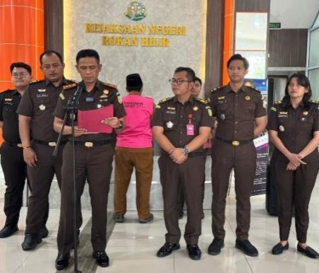 Korupsi Proyek SMP Negeri 4 Panipahan, Kejari Rohil Tahan PPTK SJ