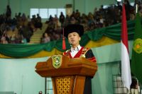 Rektor UIR Assoc. Prof. Dr. Admiral, S.H.,M.H.