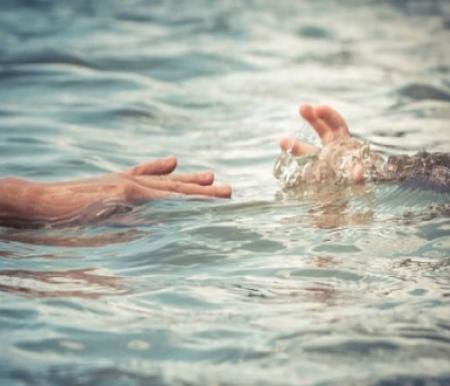Sungai Ngaso Meluap, Anak 8 Tahun Hilang di Rohul