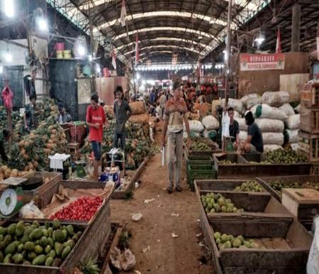 Pedagang grosir bahan pokok didukung untuk pindah ke Pasar Induk (foto/int)