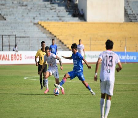Sumsel United Gagalkan Kemenangan PSPS Pekanbaru di Menit Akhir