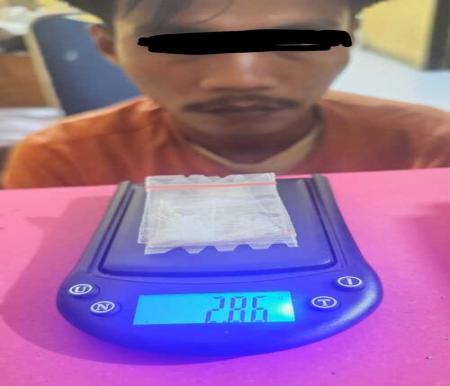 Edarkan Sabu 2,86 Gram, Polsek Bunut Amankan Tersangka Narkotika di Pelalawan