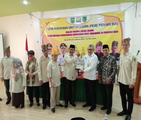 FKUB Riau bersama Kesbangpol Riau gelar dialog lintas agama di Rohil (foto/afrizal)