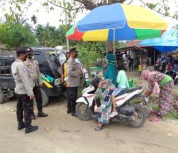 Polres Rohil melakukan sosialisasi terkait protokol kesehatan di pusat keramaian