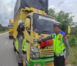 Satlantas Polres Rohil melaksanakan kegiatan Dikmas Lantas (foto/zal)