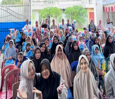 HUT ke-24 Partai Demokrat, Faisal Reza Bagikan 100 Paket Sembako