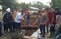 Menteri Jumhur resmikan infrastruktur pencegah Karhutla di Pelalawan.(foto: andi/halloriau.com)