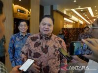 Juru Bicara Kemenko Perekonomian Haryo Limanseto dan Menteri Koordinator Bidang Perekonomian Airlangga Hartarto, Jakarta, Senin (5/10/2026). ANTARA/HO-Kementerian Koordinator Bidang Perekonomian.