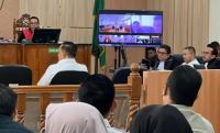 Plt Gubri, SF Hariyanto jadi saksi di sidang Gubernur nonaktif Abdul Wahid (foto/tribunpku)