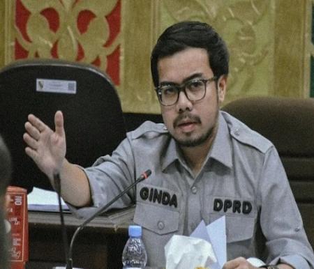 Ketua DPRD Kota Pekanbaru, Ginda Burnama ST MT (foto/int)