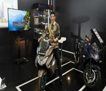 GM Sales & Marketing 2W PT SIS, Shigemori Keisuke saat memperkenalkan Suzuki Burgman Street 125EX.(foto: istimewa)