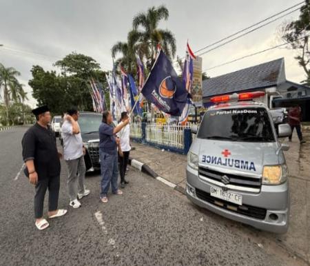 Aksi Solidaritas, NasDem Riau Kirim Paket Sembako untuk Korban Bencana di Sumbar