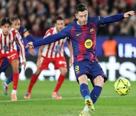 Sempat Tertinggal, Barcelona Tekuk Atletico 3-1 dan Kokoh di Puncak