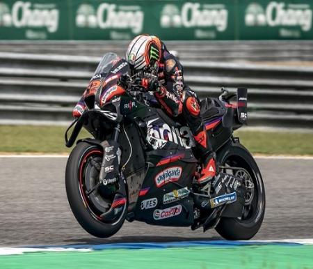 Dramatis! Bezzecchi Menang di MotoGP Thailand 2026, Duo Marquez Tumbang di Lap 22