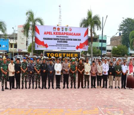 Apel Kesiapsiagaan Pengamanan Pilkada 2024 di halaman Mapolres Dumai (foto/bambang)