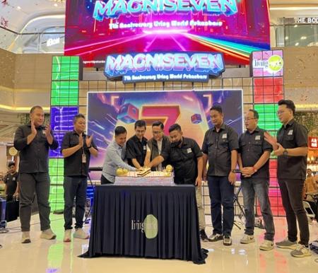 Rayakan Anniversary ke-7, Living World Hadirkan Festival Kuliner Hingga Grand Prize Toyota Yaris Cross