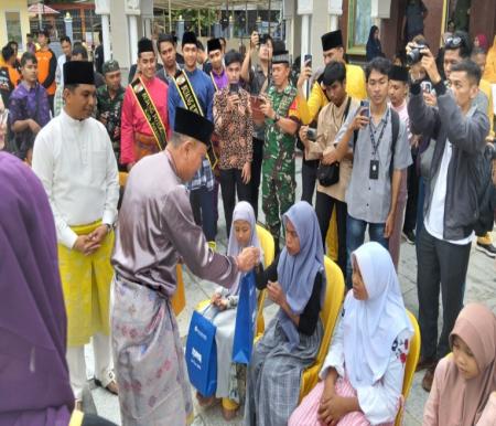 Pemko Pekanbaru gelar tradisi Petang Megang sambut Ramadan 1446 H (foto/dini)