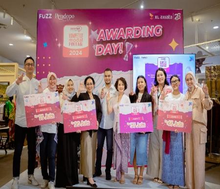 Pemenang pertama KMP 2024 Intan Rahmaningtyas, Lestari Jamuku (F&B) UMKM yang berasal dari Jakarta di Pendopo Living World Alam Sutera, Tangerang.(foto: istimewa)