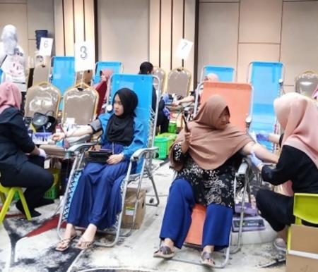 PBBDD Pekanbaru dengan Palang Merah Indonesia (PMI) Pekanbaru mengadakan donor darah yang berlangsung di Hotel Furaya Pekanbaru