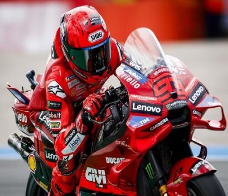 Kualifikasi MotoGP Jerman 2025: Marc Marquez Sabet Pole Position di Lintasan Basah Sachsenring!