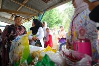 Ilustrasi Pemprov Riau menggelar operasi pasar murah di Pekanbaru (foto/int)