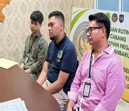 Kasus SPPD Fiktif DPRD Pekanbaru Bergulir, Ajudan Sekwan Jalani Sidang Perdana