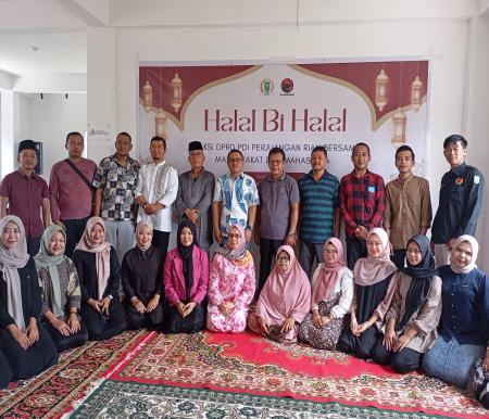 Acara halalbihalal Fraksi PDIP DPRD Riau bersama masyarakat dan mahasiswa, Kamis (9/5/2024) (foto:rinai/halloriau) 