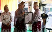 Pemprov Riau meraih penghargaan Menteri Agama atas sukses program Masjid Ramah Pemudik (foto/int)
