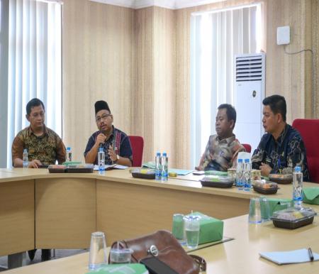 Plt Bupati Sulaiman gelar forum silaturahmi bersama PGRI Rohil (foto/afrizal)