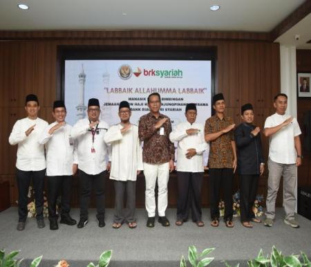 Inovasi Baru, JCH Nasabah BRK Syariah Tanjungpinang Ikuti Praktik Manasik Haji 