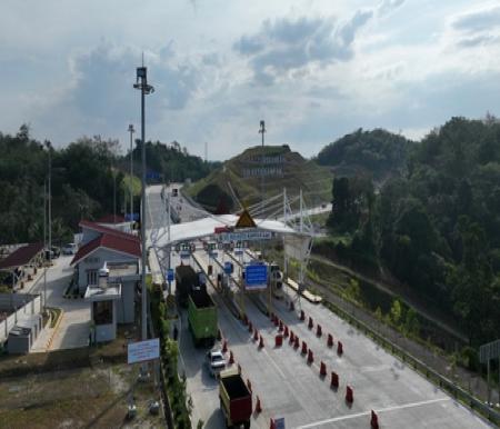 Tol Pekanbaru - XIII Koto Kampar. (Foto: Rivo Wijaya)